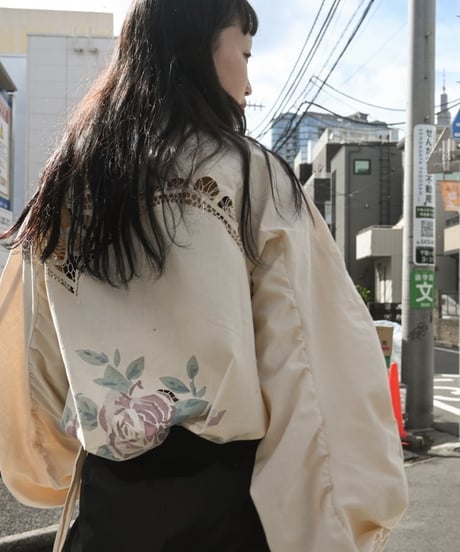WILDFRÄULEIN "Provance flower of broach blouse"