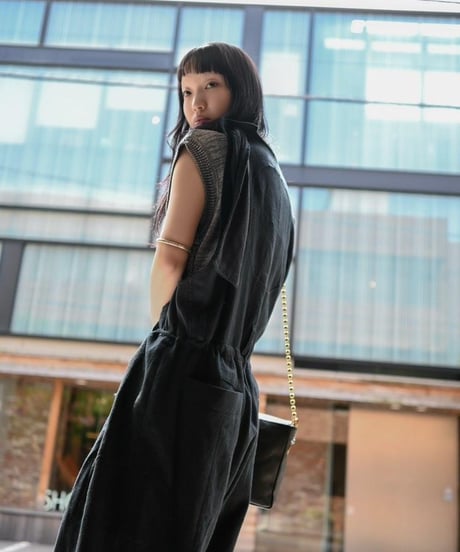 WILDFRÄULEIN "Couture salopette" Dark indigo linen.