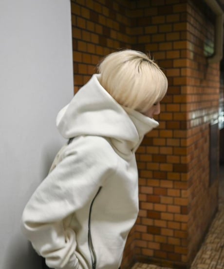 JFR "Potential hoodie" White pile & Black.