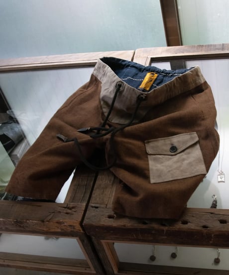 Hankes "valuable short" 3color.