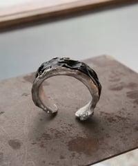 Ferric "Iron × silver gravity bangle" Single ver.