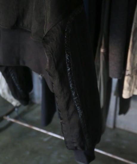 WILDFRÄULEIN "Goat bomber jacket type-c" Hard Nylon.