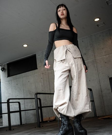 WILDFRÄULEIN "High waist baloon pants" Chintz washer linen.