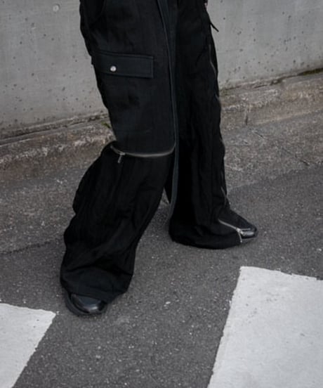 NL "Double zip high waist tech pants" Black nylon.