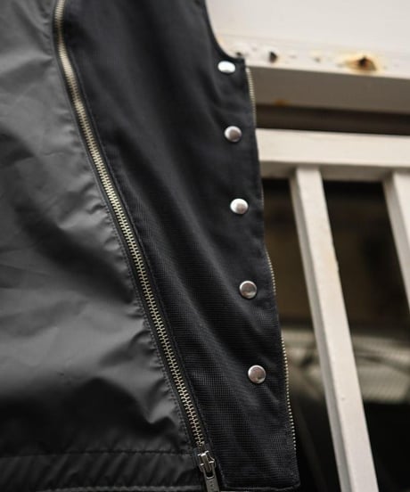 JFR "I.A cyborg vest" Gore tex.