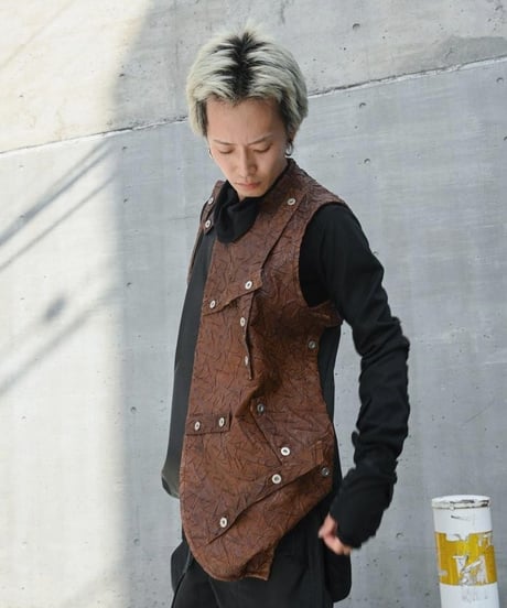 WILDFRÄULEIN "Japonism industrial leather vest"