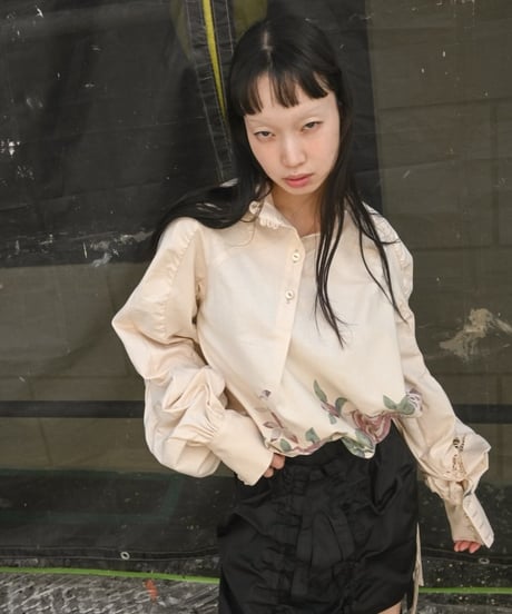 WILDFRÄULEIN "Provance flower of broach blouse"