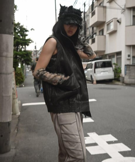 JFR "Side tucked cocoon pants"
