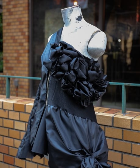 JFR "Cygne noir top"