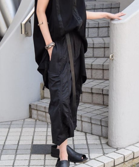 JFR "Nocth tech pants" Wool gabardine.