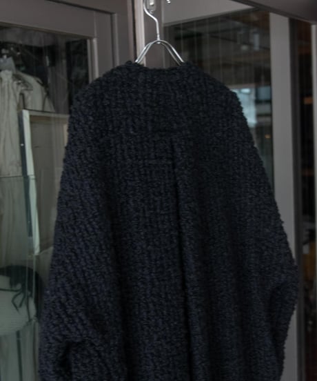 Hankes "Very large sheephair coat"