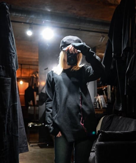 JFR "Three-d sweat cutsew"