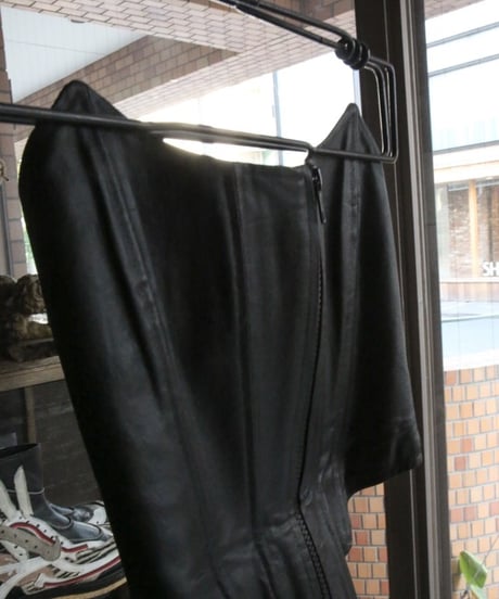 k.j dan "Wax denim bistier"