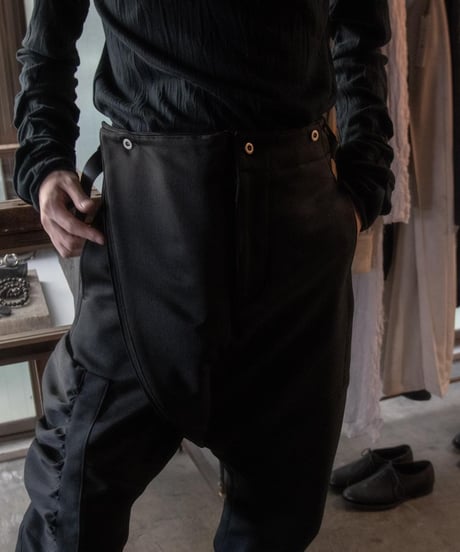 JFR "Reflections tapered pants"