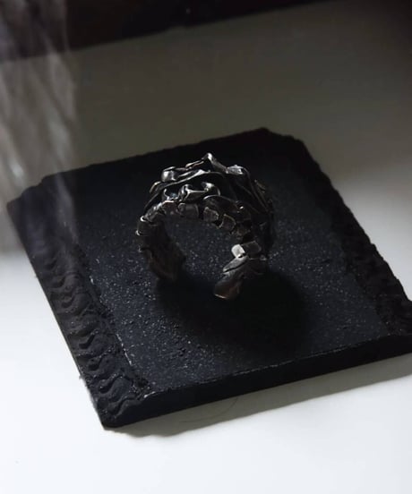 Ferric "Iron × silver gravity bangle" Big & Medium.