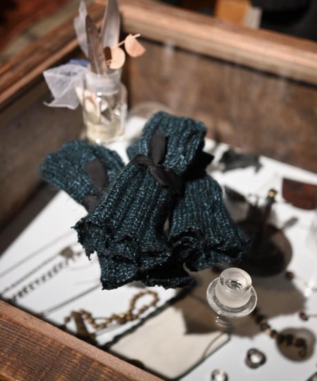WILDFRÄULEIN "Mohair knit globe"