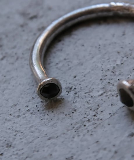 Ferric "Bone cast silver bangle" Memento mori.