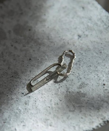 μ "Red copper × silver ear cuffs"