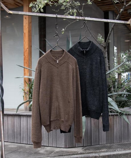 WILDFRÄULEIN "Alphaka drivers knit" Dark grey color.