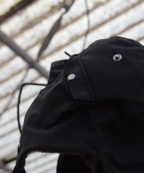 NL "Flight cap"