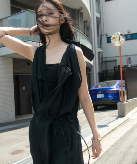 WILDFRÄULEIN "Couture salopette" Dark indigo linen.