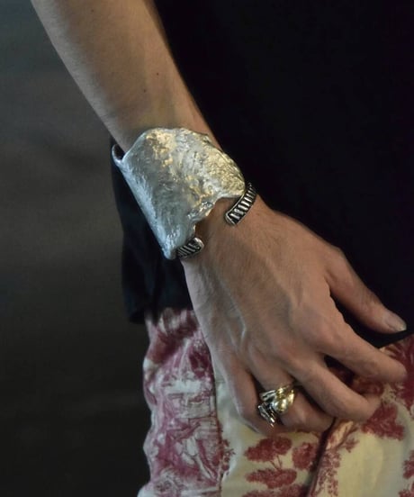 Ferric "Pewter bangle" Middle long ver.