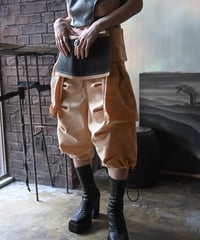 Northernislands "Darts short tech pants" Salmon beige.