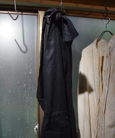 WILDFRÄULEIN "Couture salopette" Dark indigo linen.