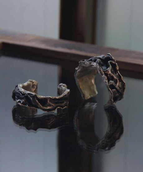 Ferric "Iron × silver gravity bangle" Big & Medium.