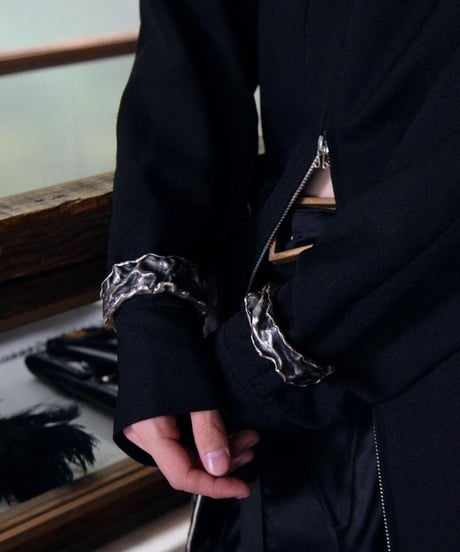 Ferric "Iron × silver gravity bangle" Big & Medium.