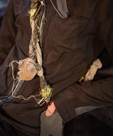 WILDFRÄULEIN "Phone strap" The prayer' human.