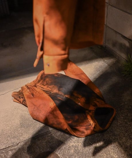 WILDFRÄULEIN "Crafted leather shirts" Hand kakishibu.