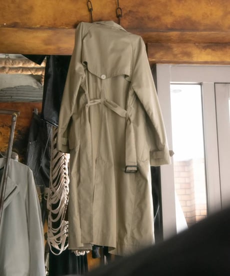 WILDFRÄULEIN "Irish bone trench coat"