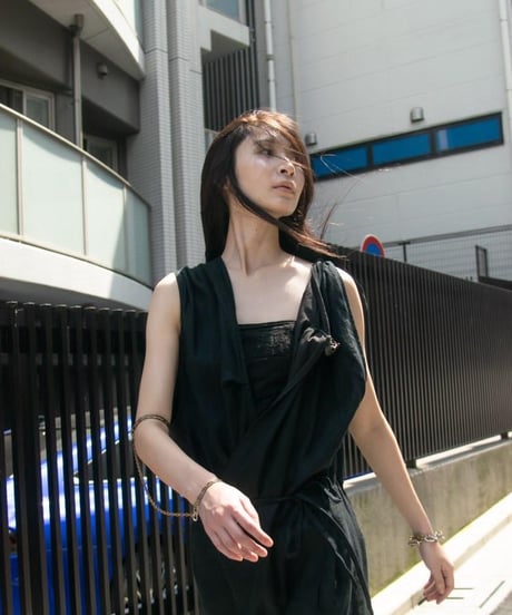 WILDFRÄULEIN "Couture salopette" Dark indigo linen.