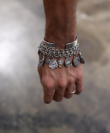 Subtle "Charm bracelet"
