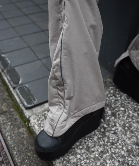 JFR "Side tucked cocoon pants"