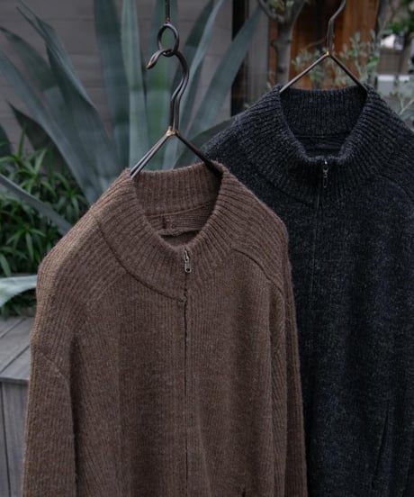 WILDFRÄULEIN "Alphaka drivers knit" Dark grey color.