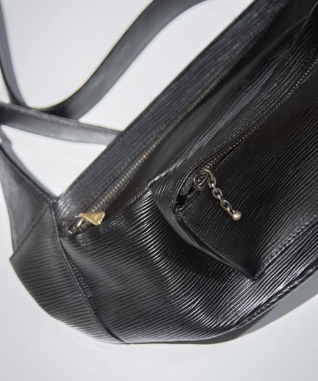 WILDFRÄULEIN "Waist pouch type - II" Black.