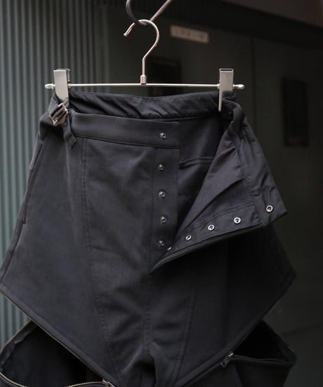 WILDFRÄULEIN "Circular side zip pants"