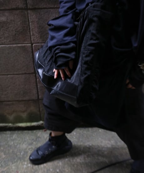 Gauche "Jiangshi cutsew onepiece"