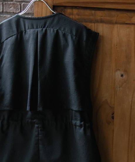 Hankes "Over vest"
