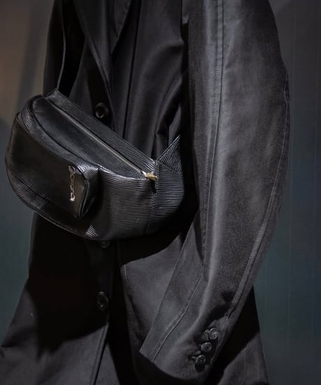 WILDFRÄULEIN "Waist pouch type - II" Black.