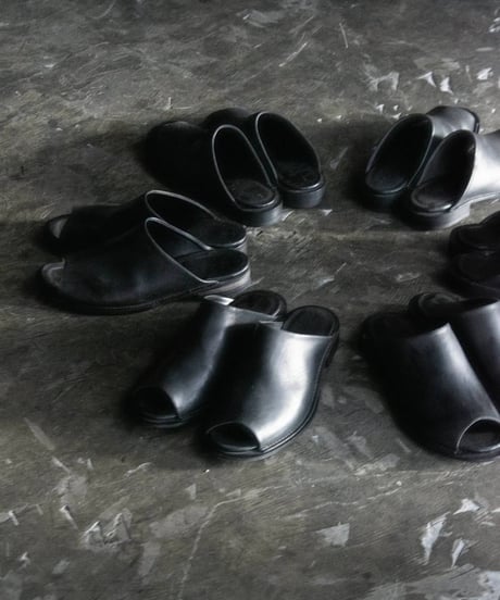 SOIIHM "Leather sandal"