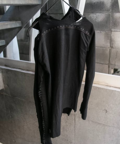 JFR "Tite volume cutsew" Black silk.