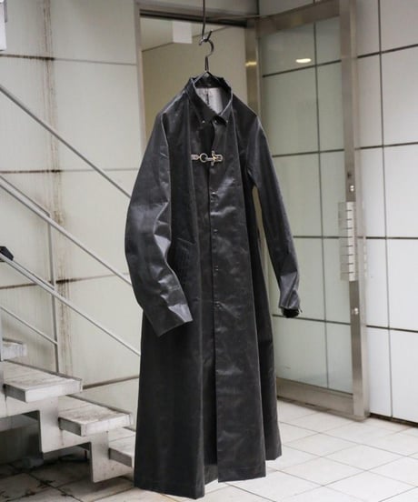 WILDFRÄULEIN "Fire Maquignon coat" Laminate linen.