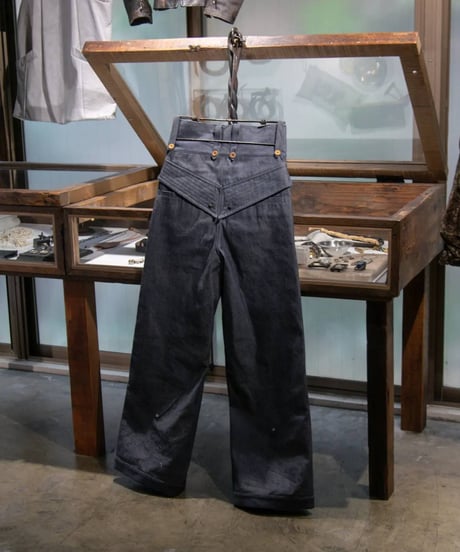 WILDFRÄULEIN "Ice blue flare jeans"