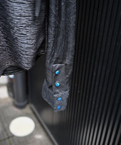 JFR "Black panser's blue eyes shirt"