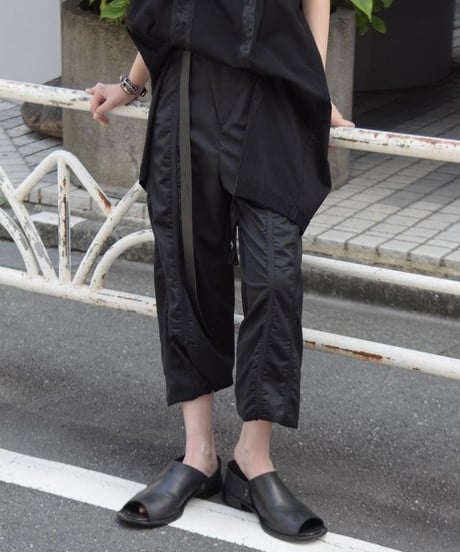 JFR "Nocth tech pants" Wool gabardine.