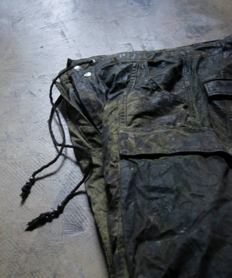 WILDFRÄULEIN "Wax tech cargo wide pants"