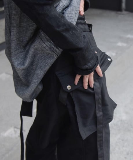WILDFRÄULEIN "Three-d cargo shorts" Black molskin.